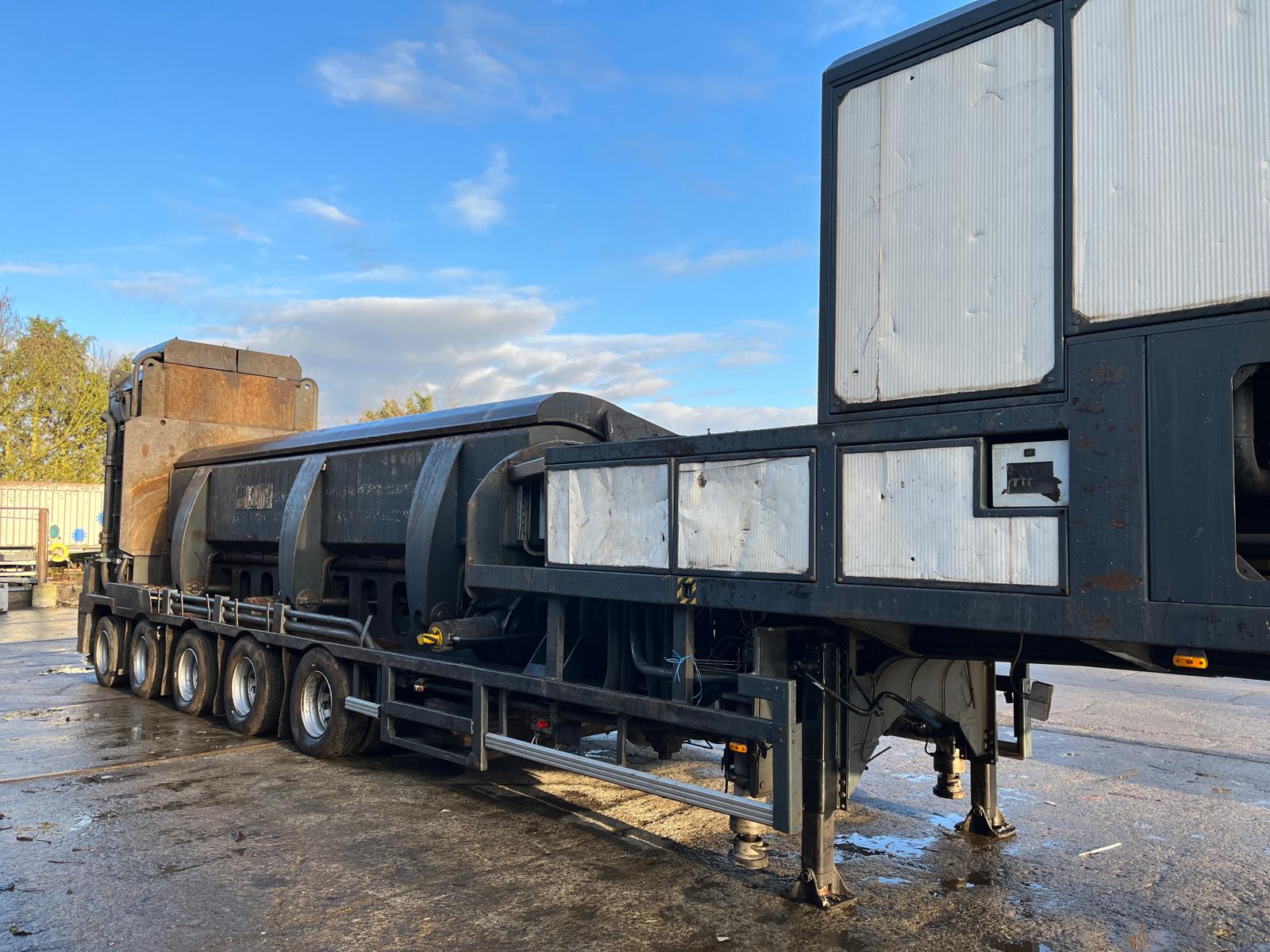 Used Louritex mobile 700T scrap shear