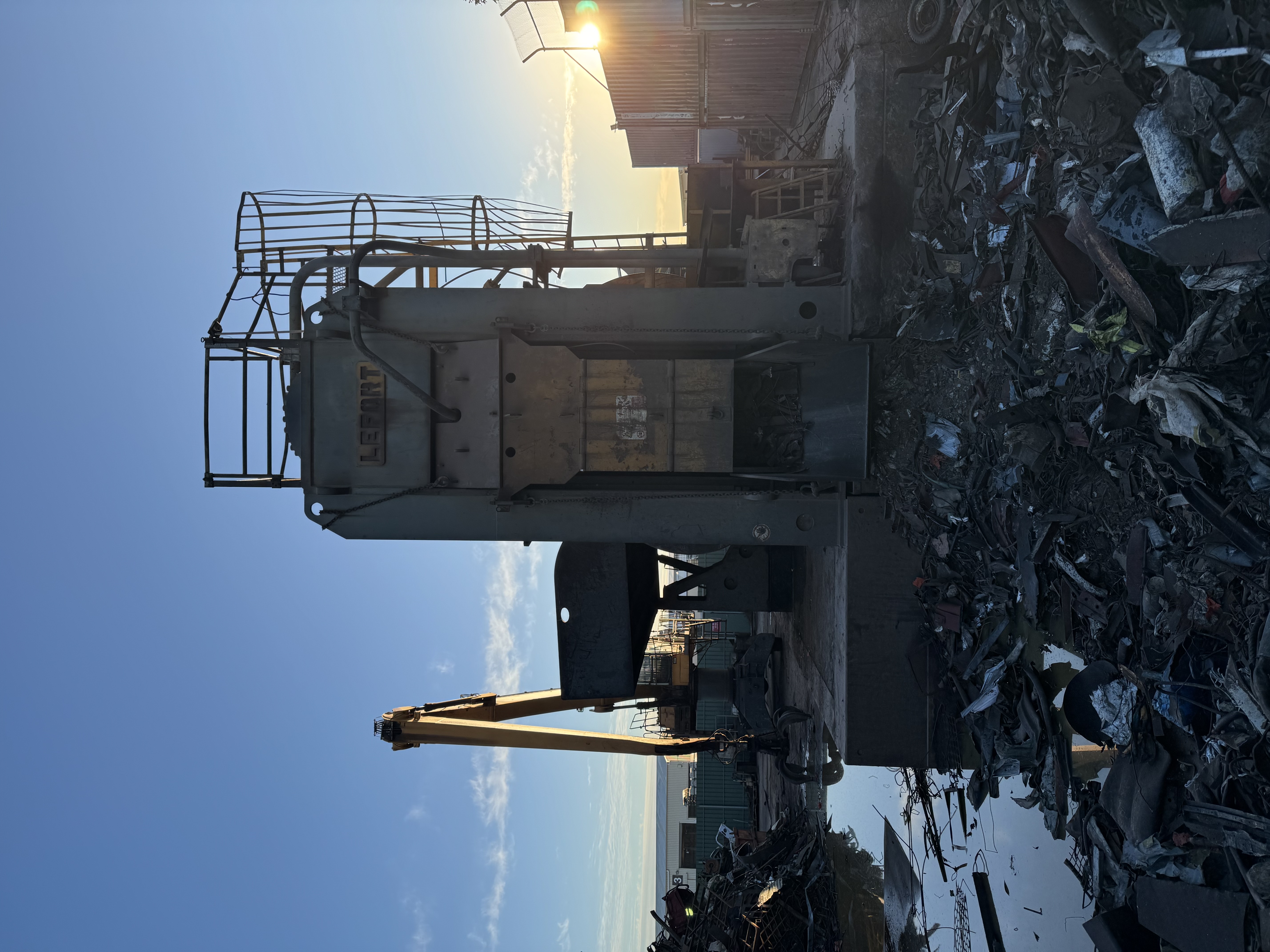 1000 ton Lefort Shear Baler