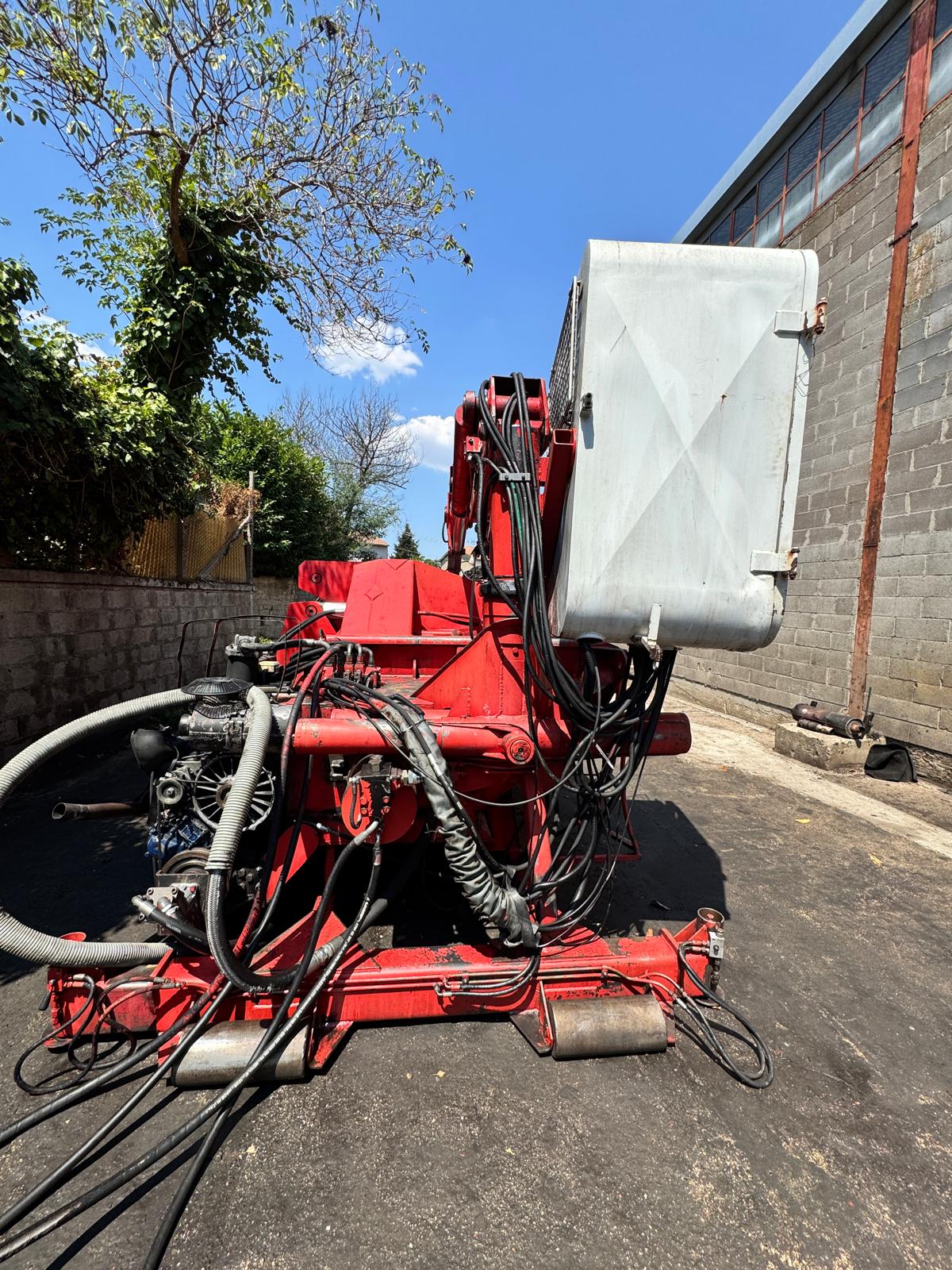 Pressa Ariete - Roll-off car baler