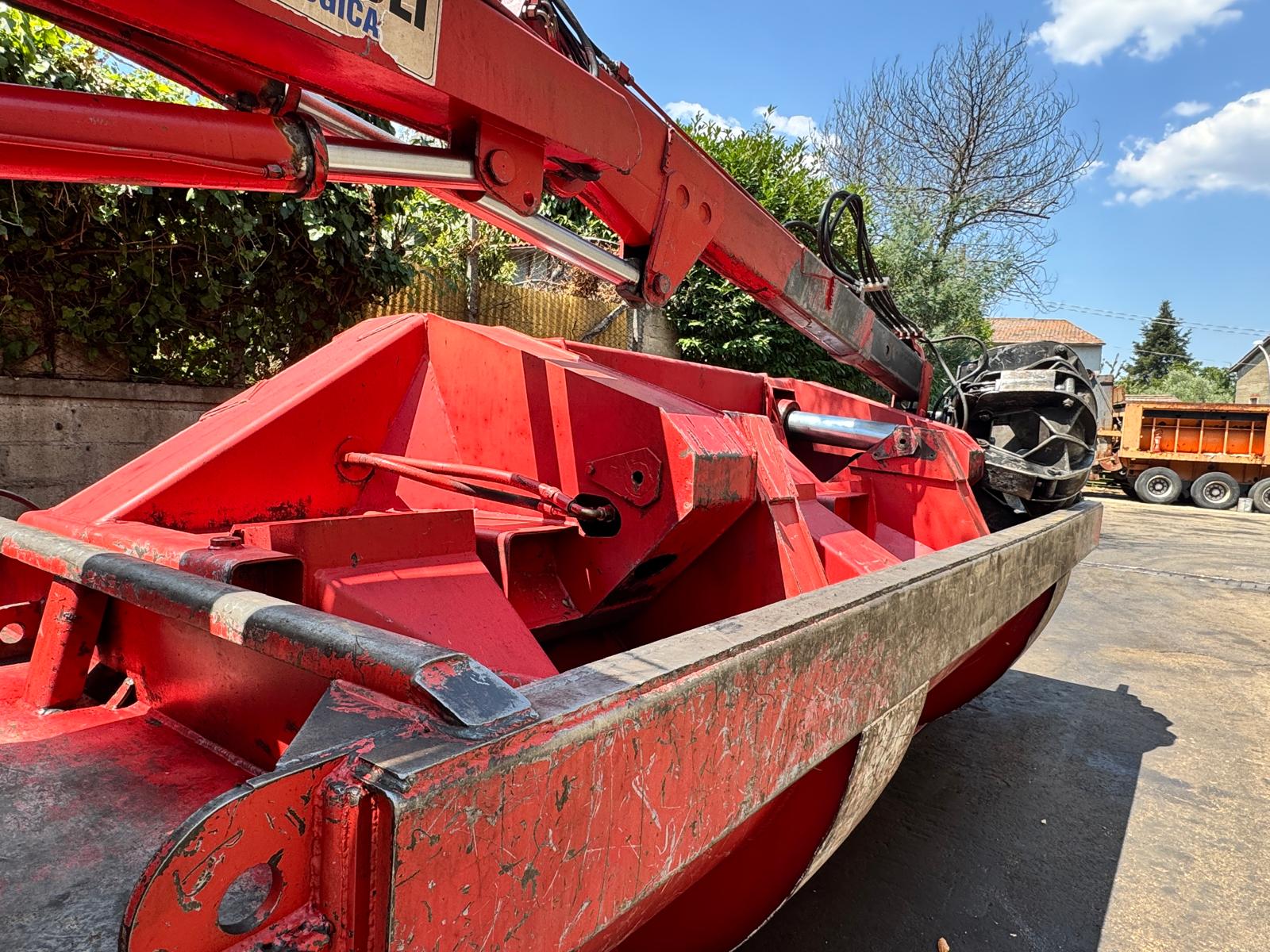 Pressa Ariete - Roll-off car baler