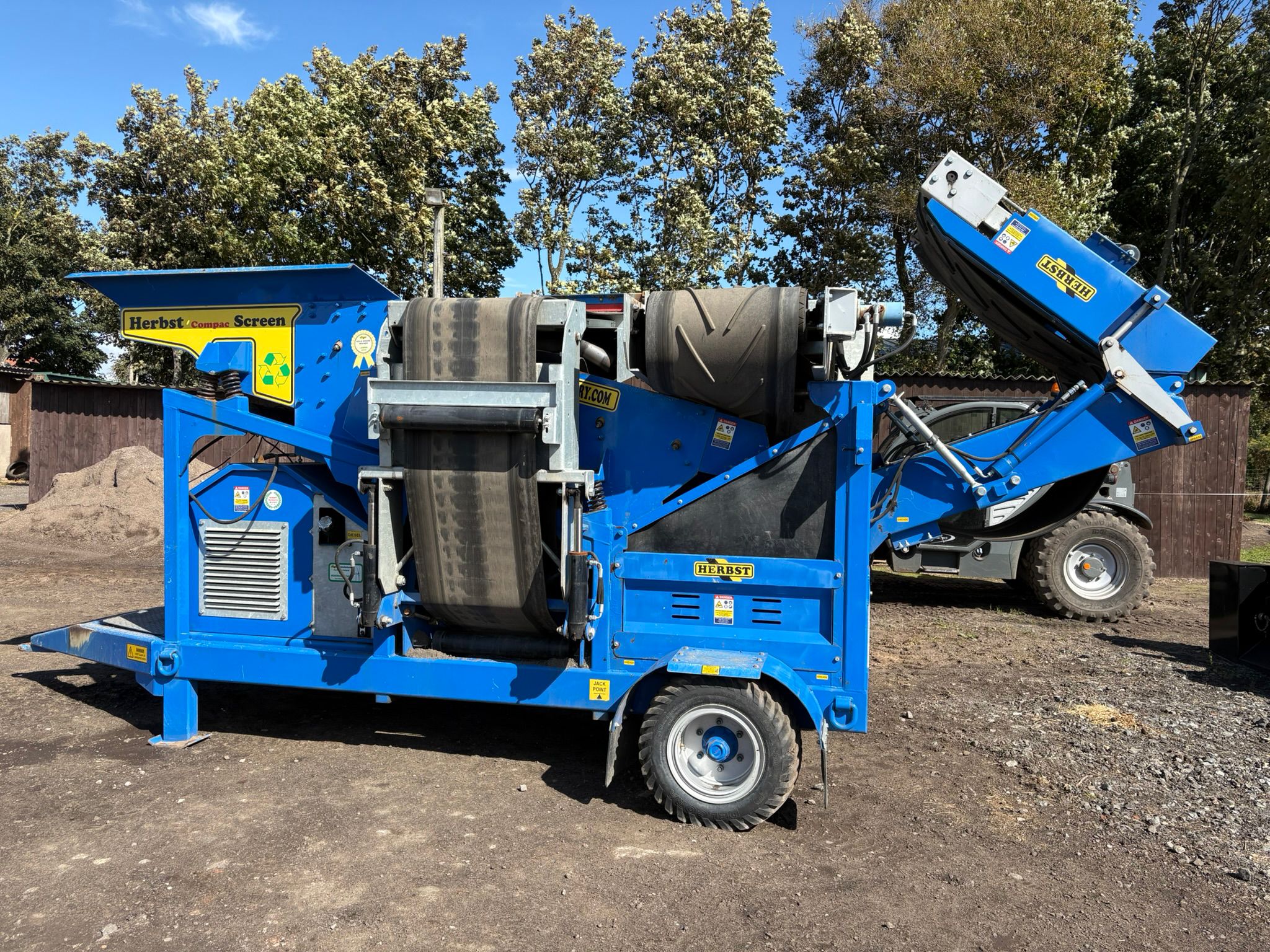 2024 Herbst HCS74