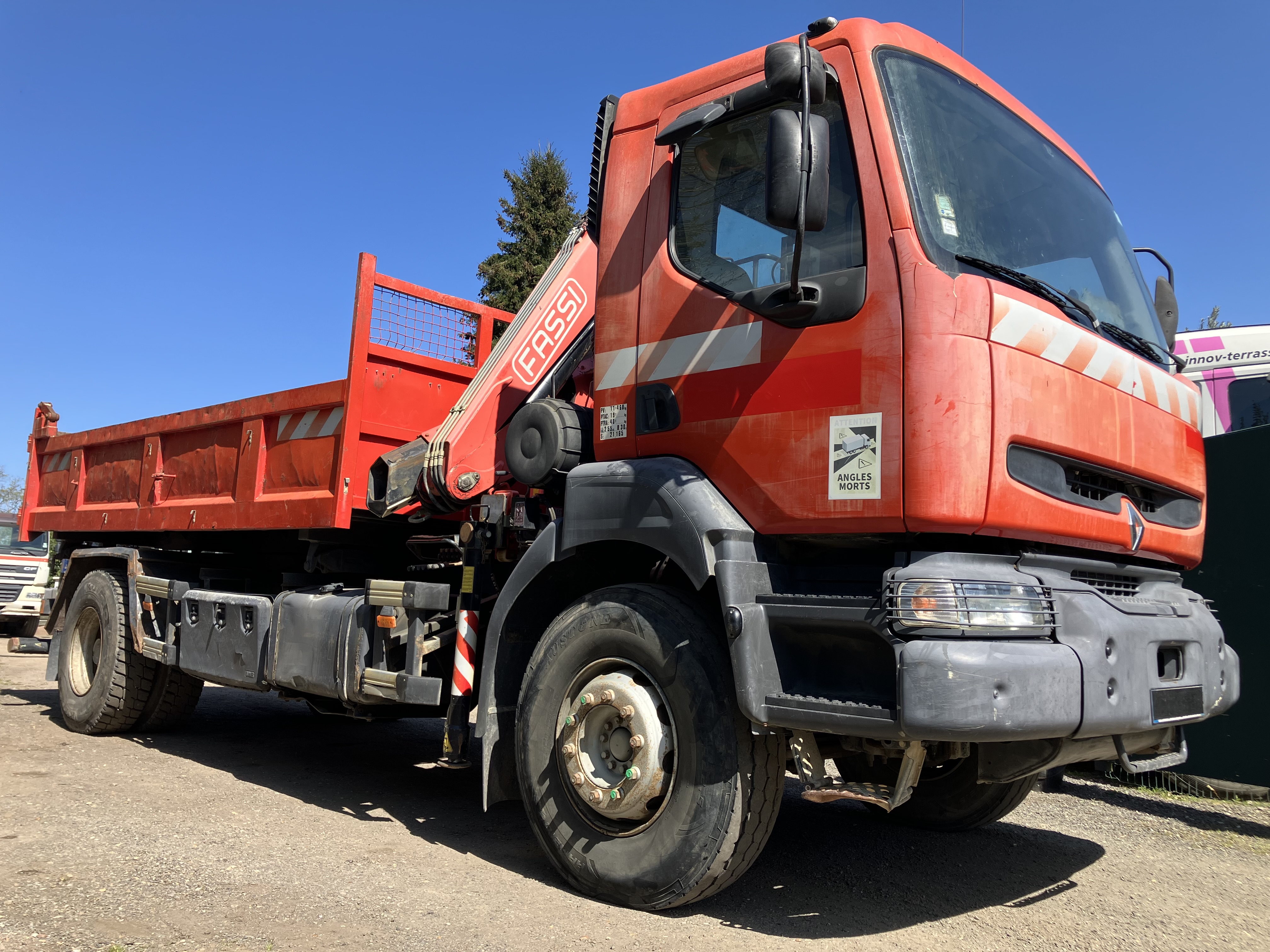 CAMION BIBENNE GRUE FASSI 110 KERAX 320