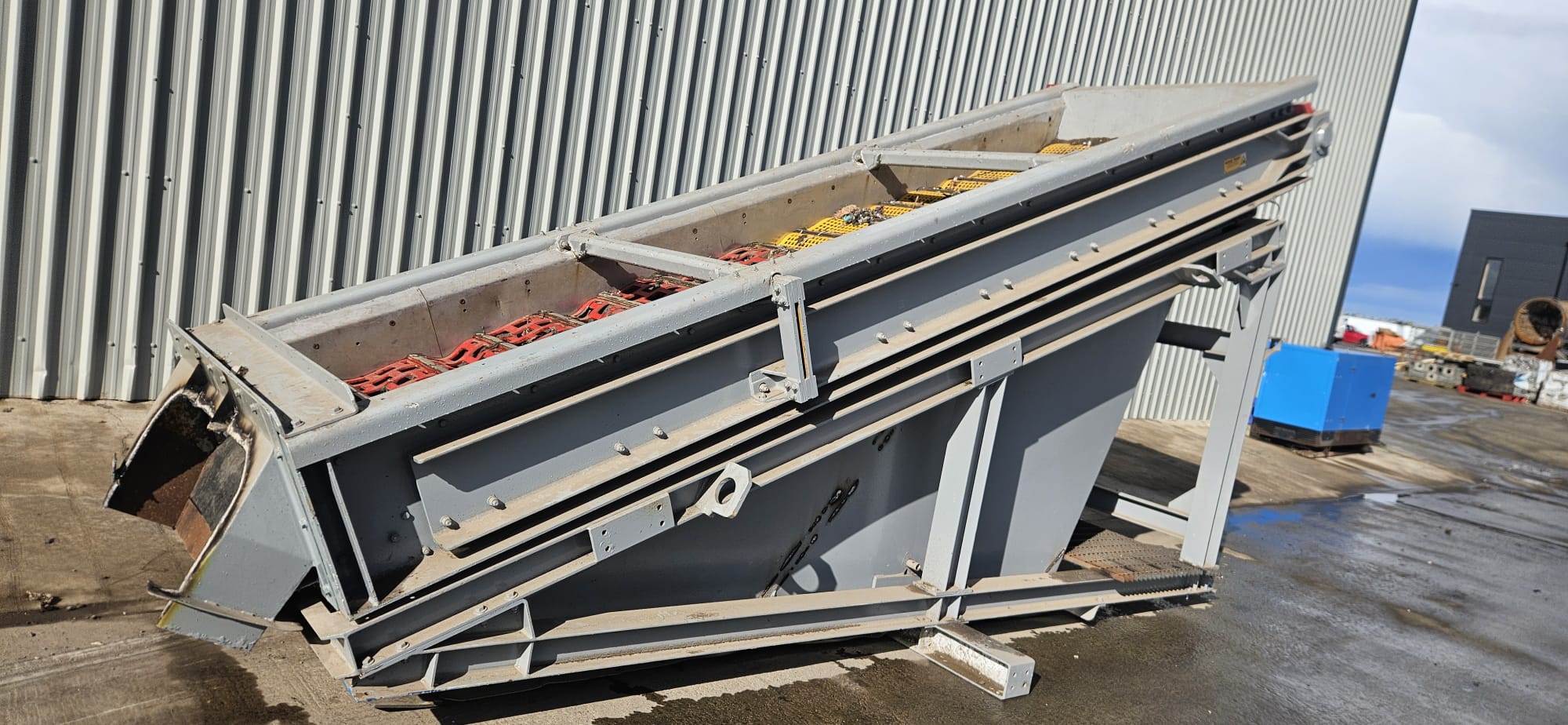 Screen Deck 