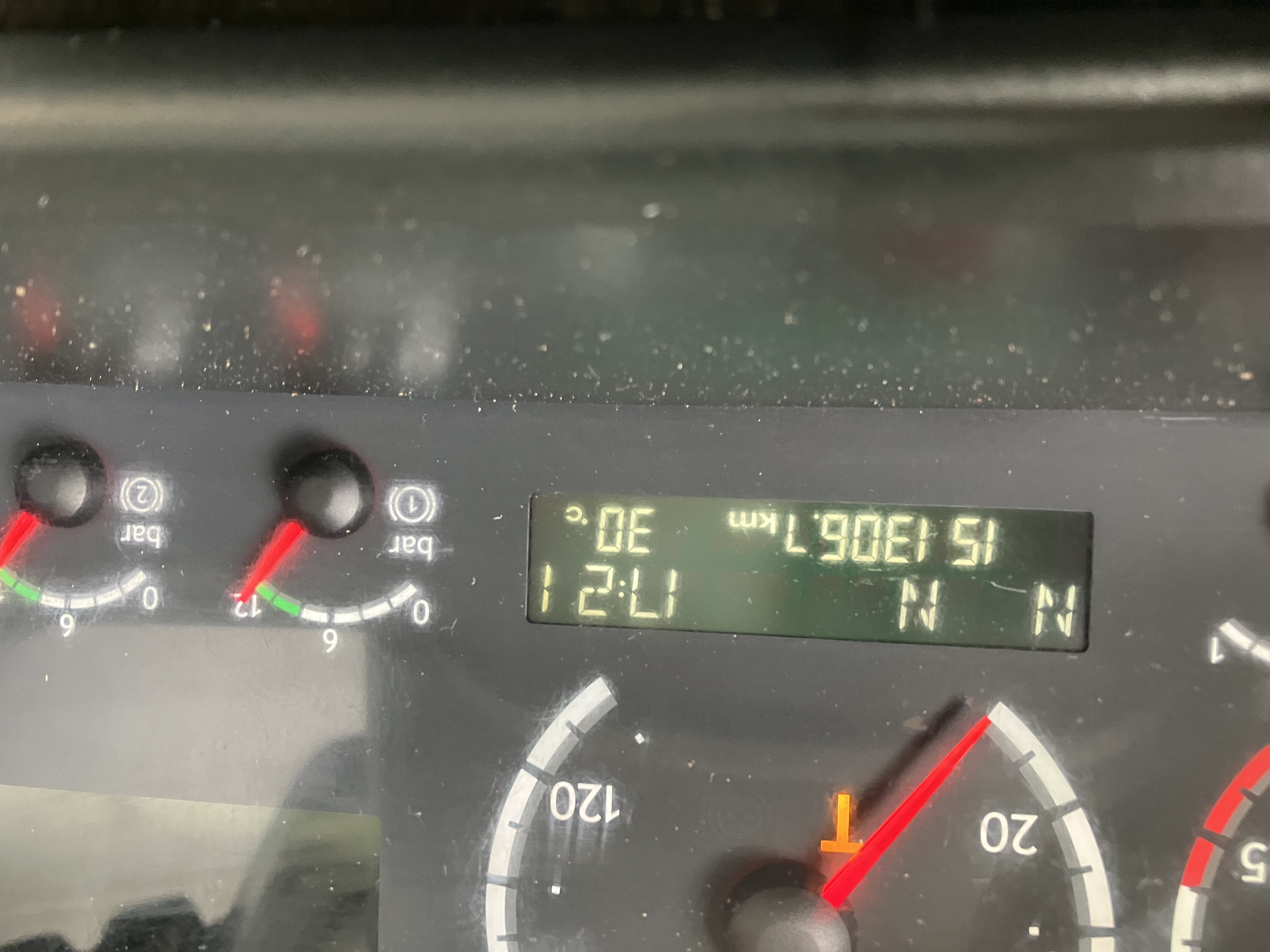 BENNE A ORDURES 6/2/4 SCANIA P270 