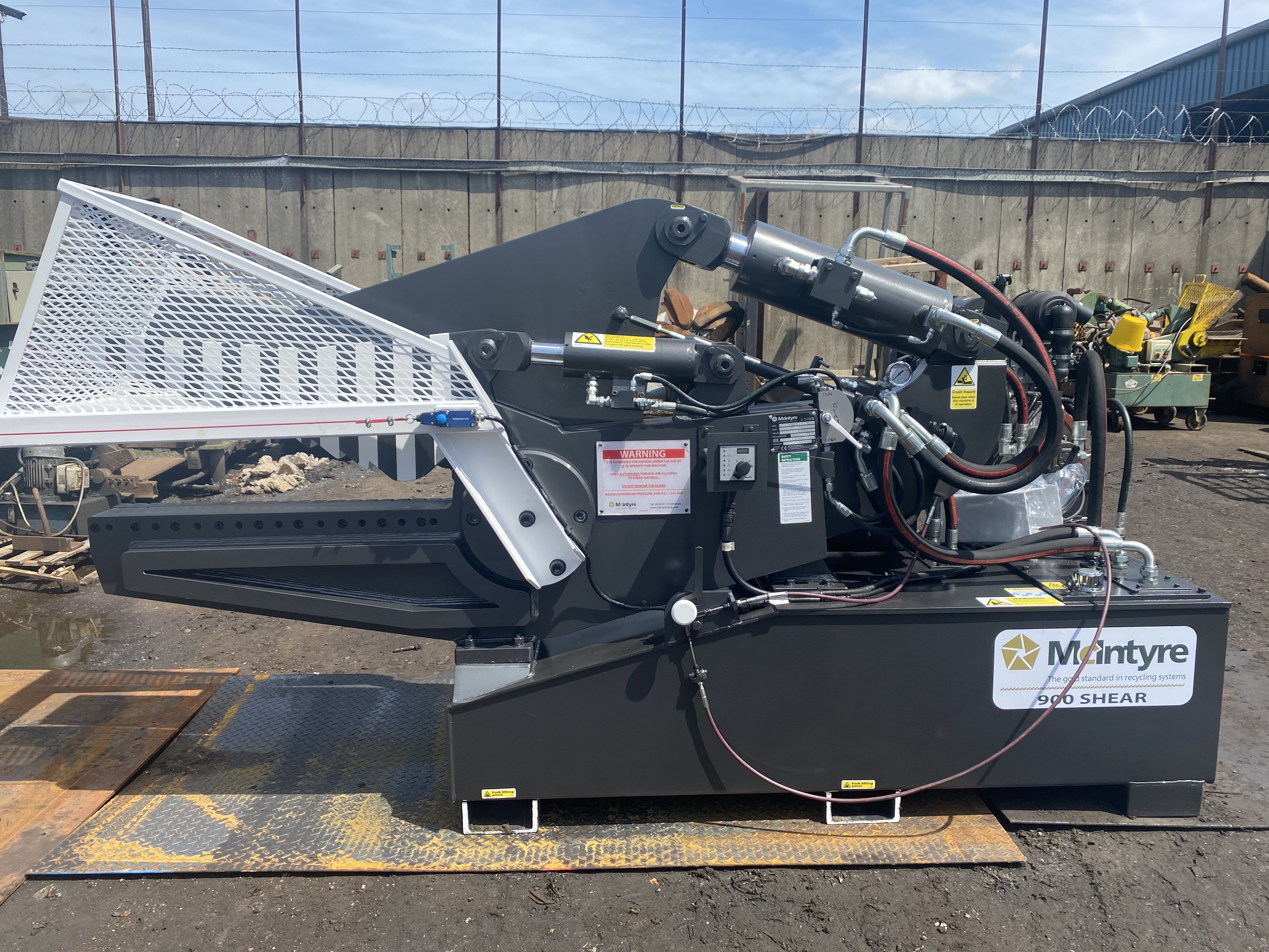 McIntyre 900 Diesel