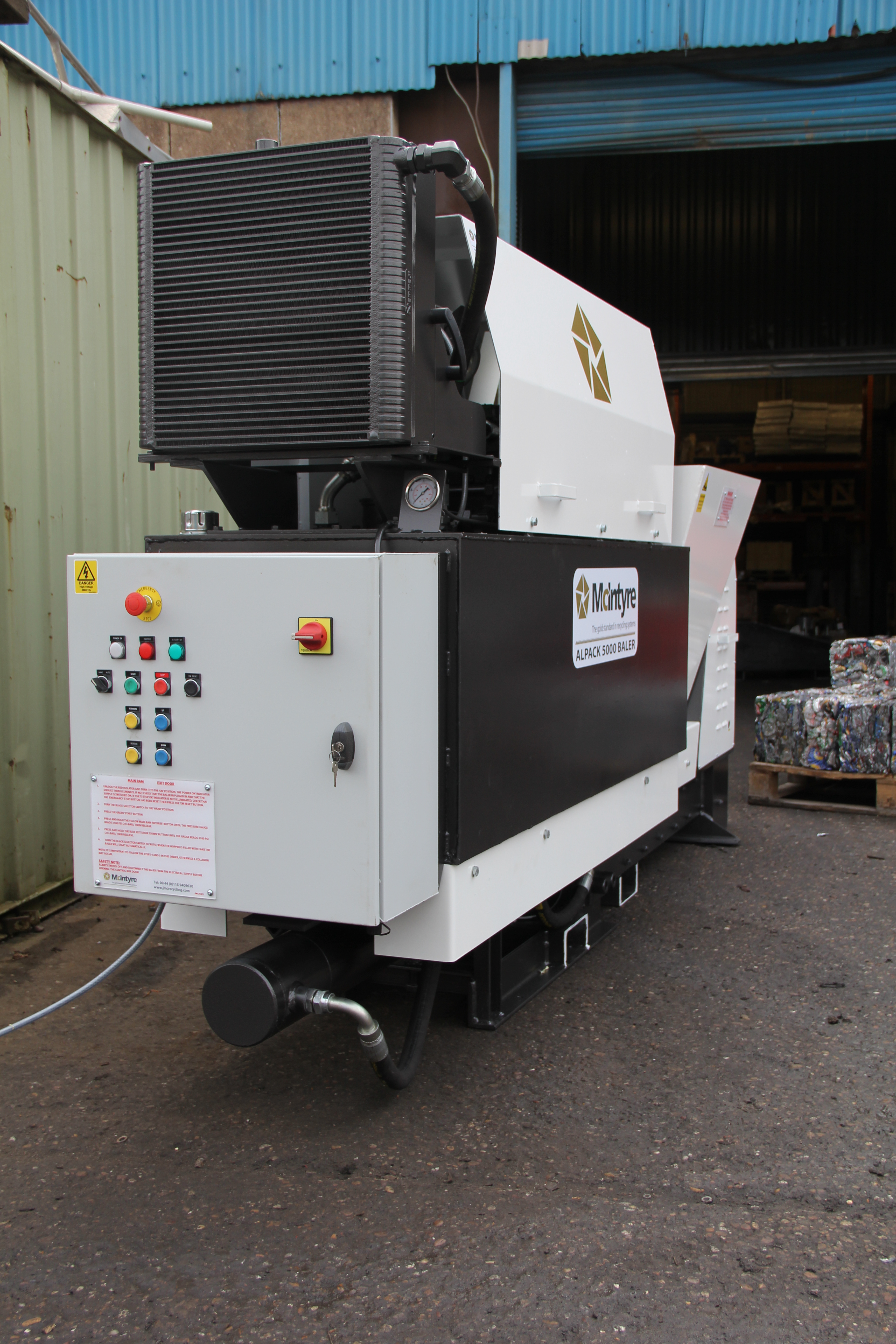 McIntyre M20 Can Baler