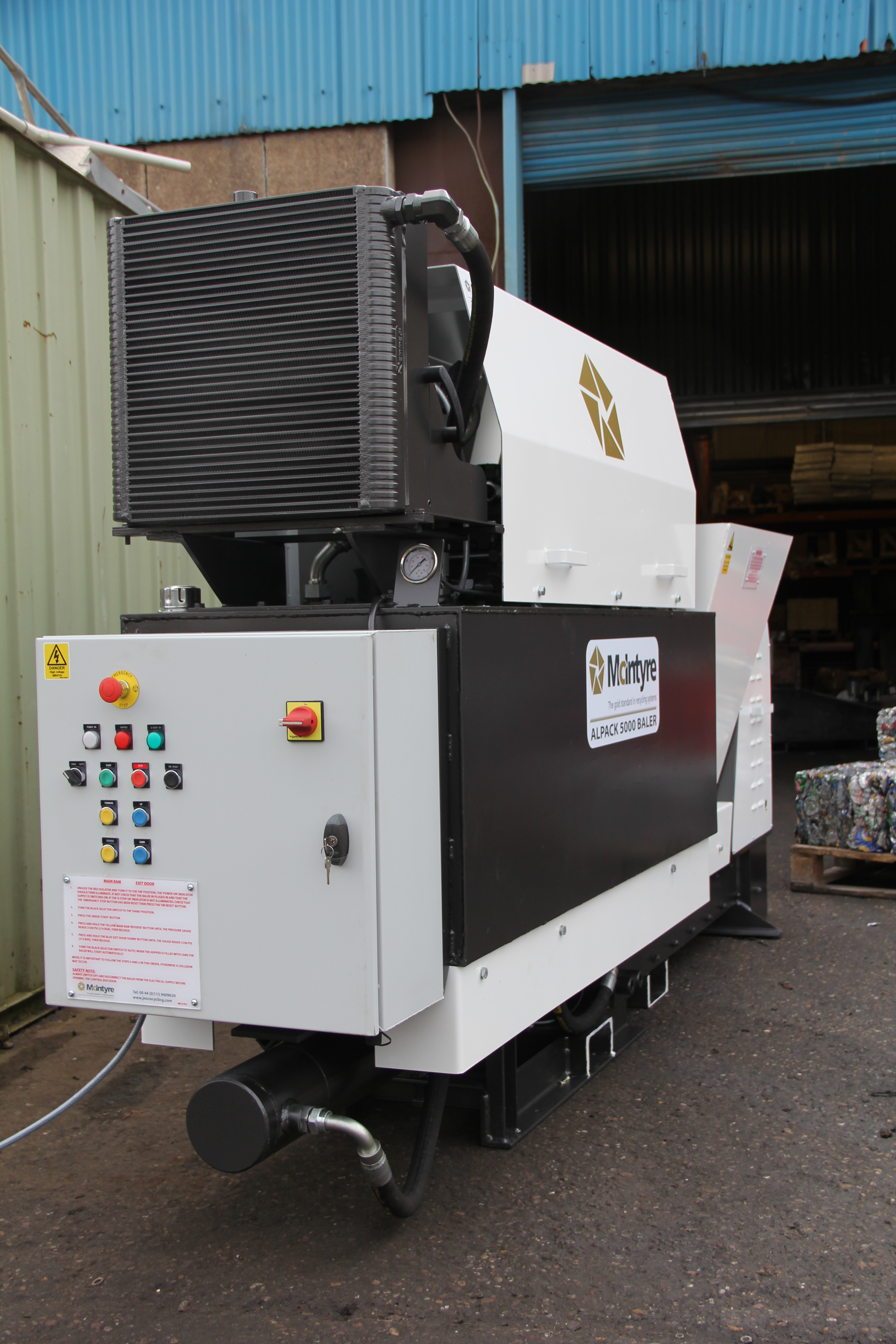 McIntyre M20 Can Baler