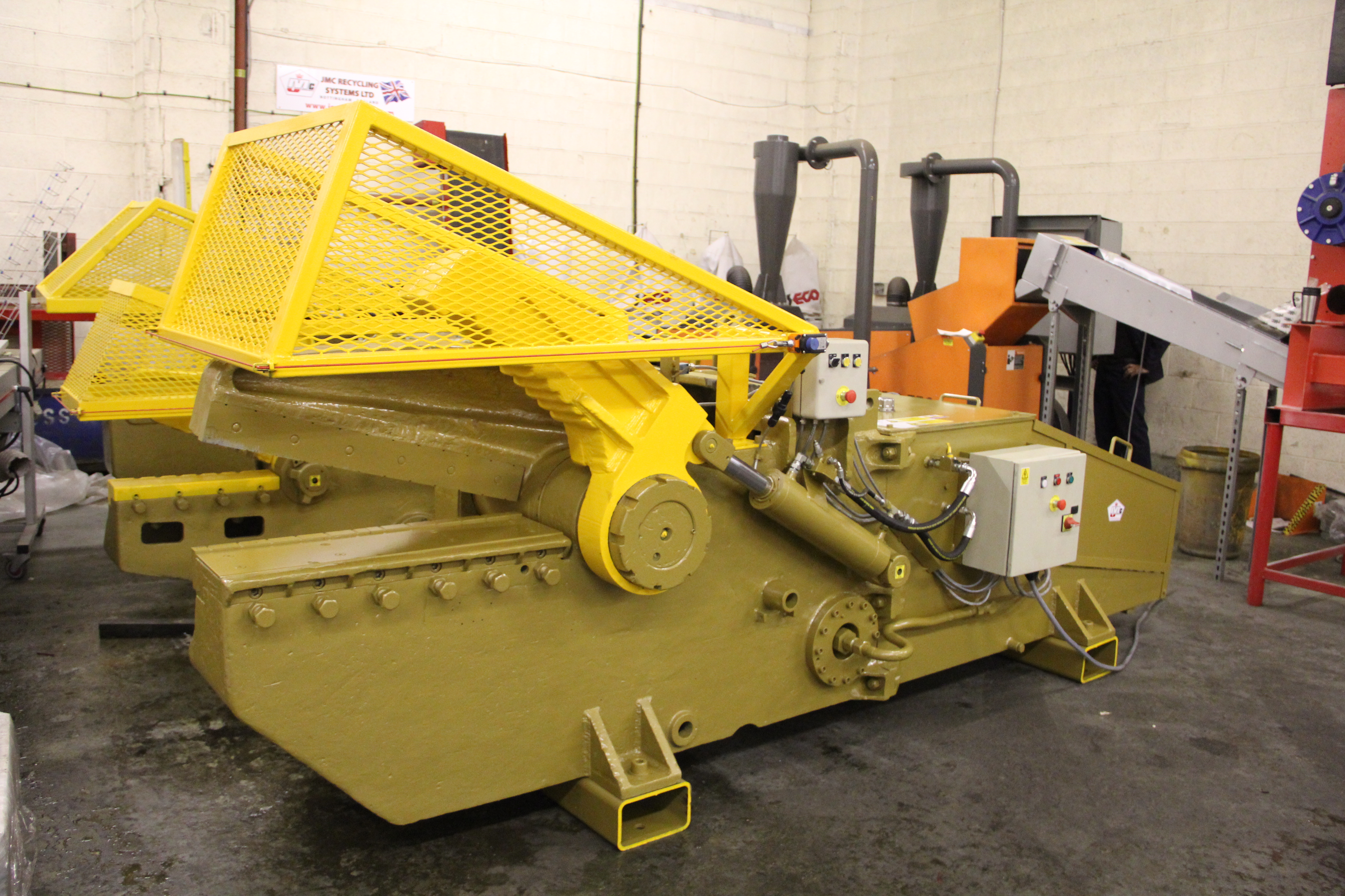 Lefort 900 Shear