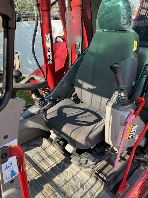 PELLE MANUTENTION VOLVO EW210