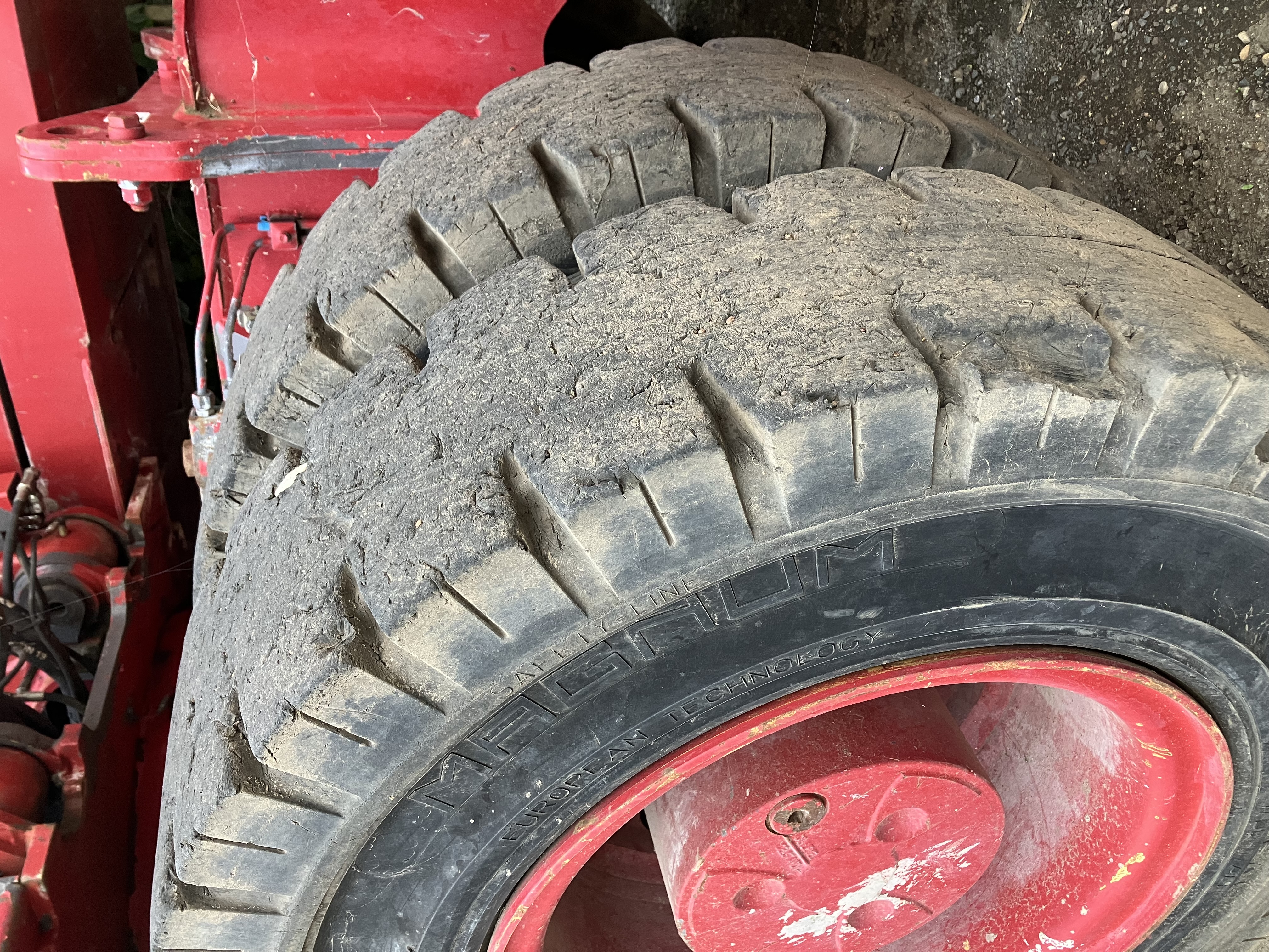 PELLE MANUTENTION VOLVO EW210