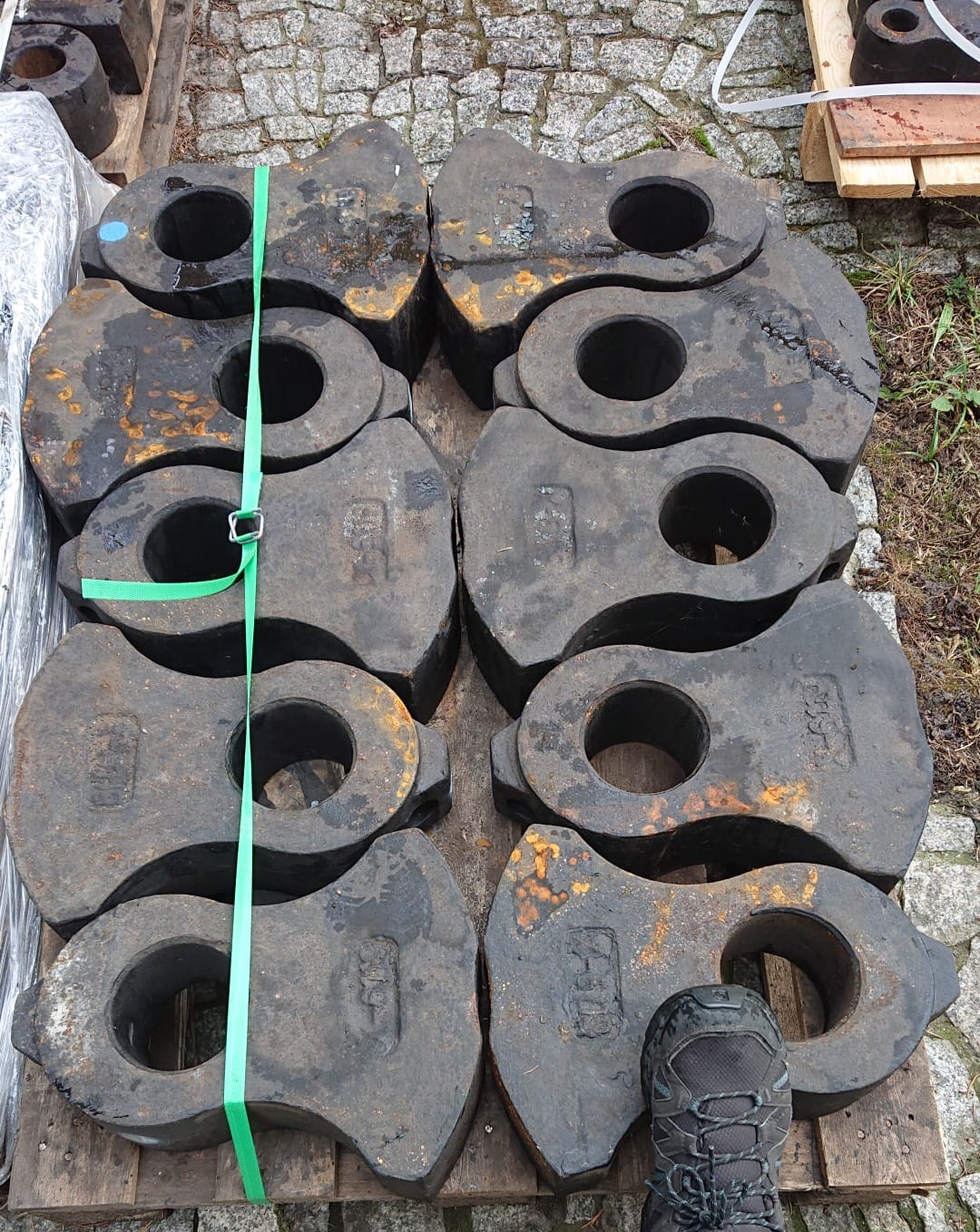 Cast hammers, special manganese 