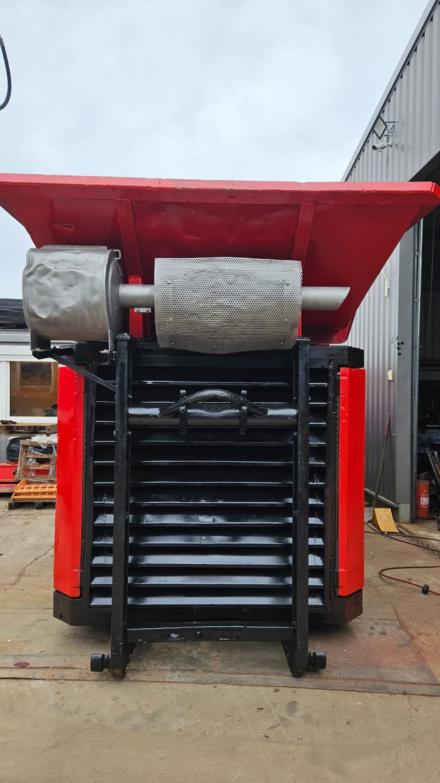 Hammel VB 750 D, Year 2009 only 4.800 Hrs / overhauled / reconditioned